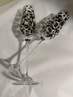 Cheetah Print Champagne Flutes - Set of 2